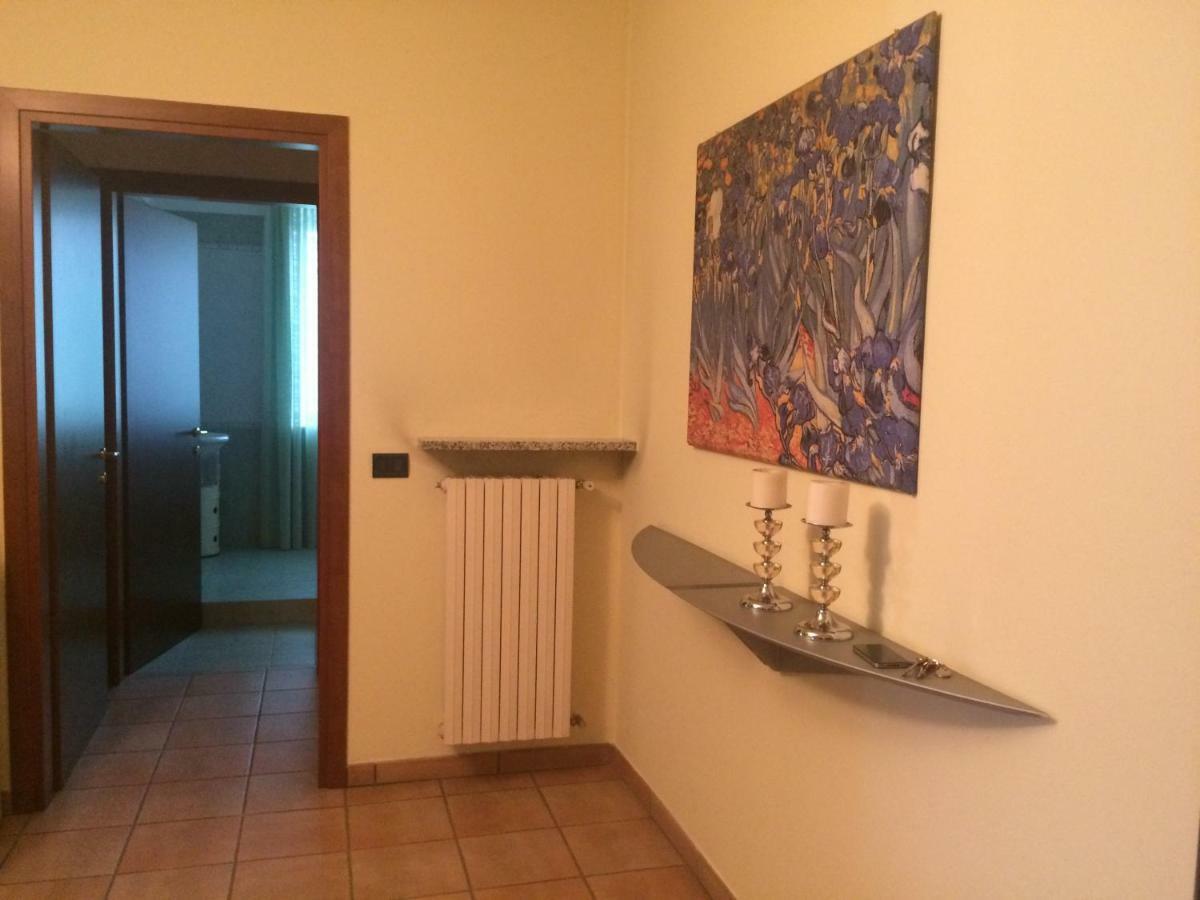Casa "T" Daire Alba  Dış mekan fotoğraf