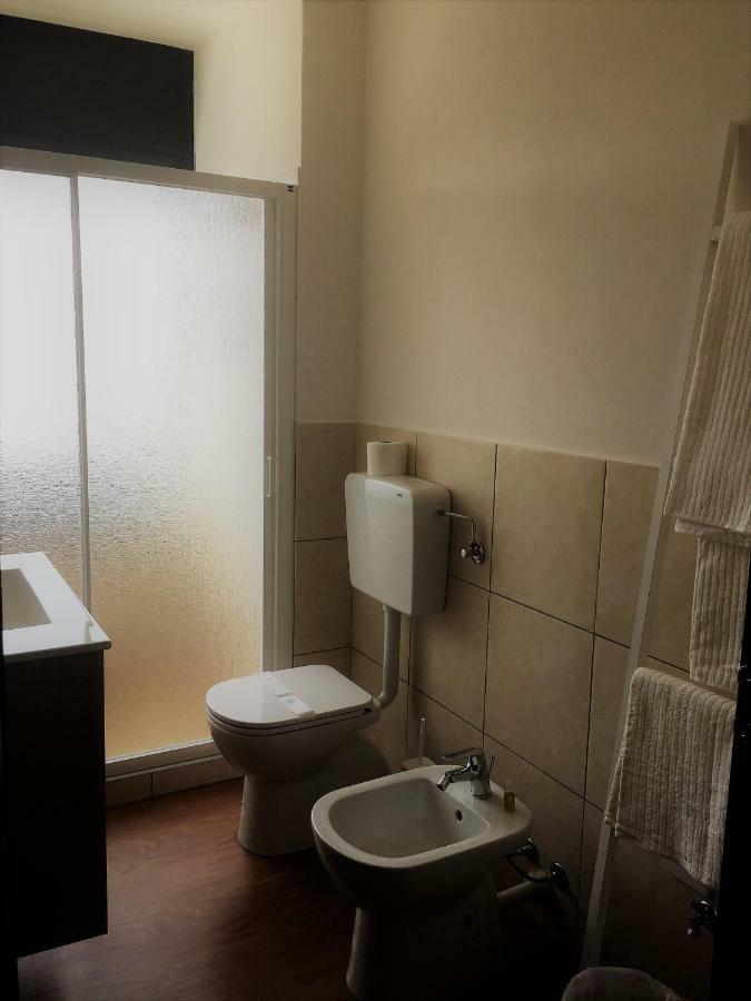Casa "T" Daire Alba  Dış mekan fotoğraf