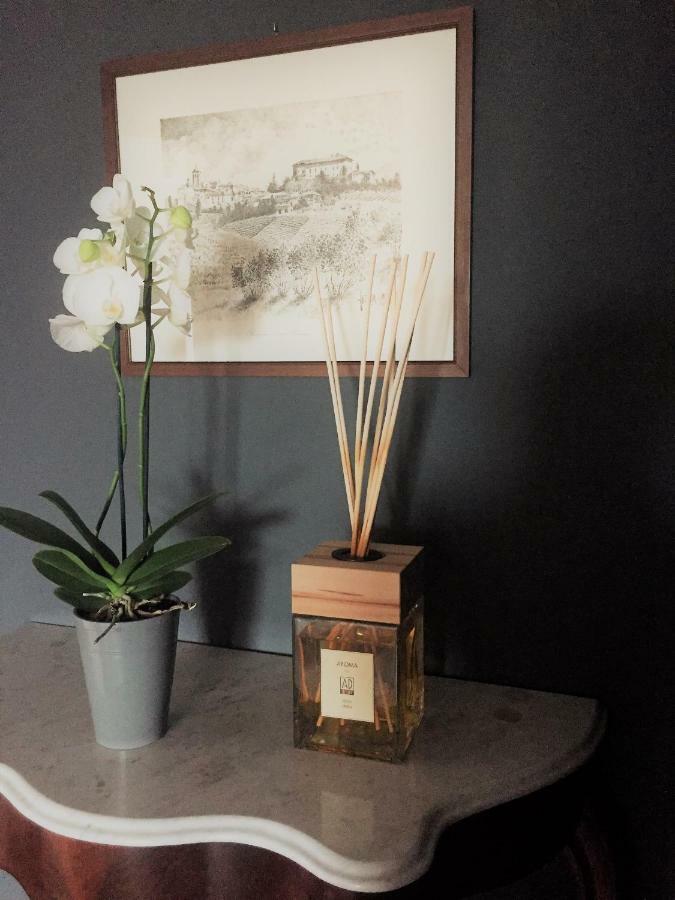 Casa "T" Daire Alba  Dış mekan fotoğraf