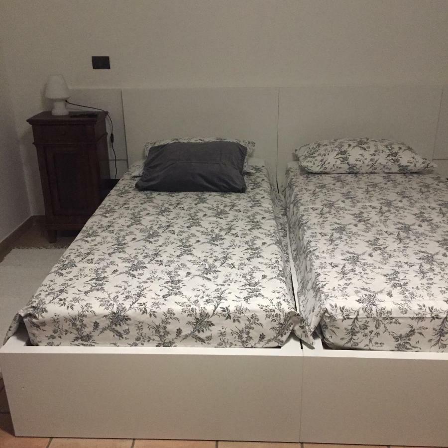 Casa "T" Daire Alba  Dış mekan fotoğraf